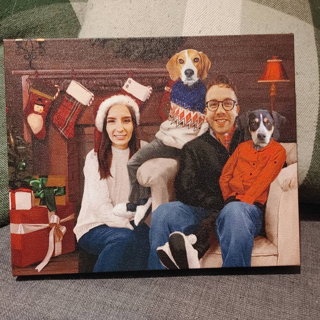 The Family Christmas (Four Pets) - Custom Pet Canvas